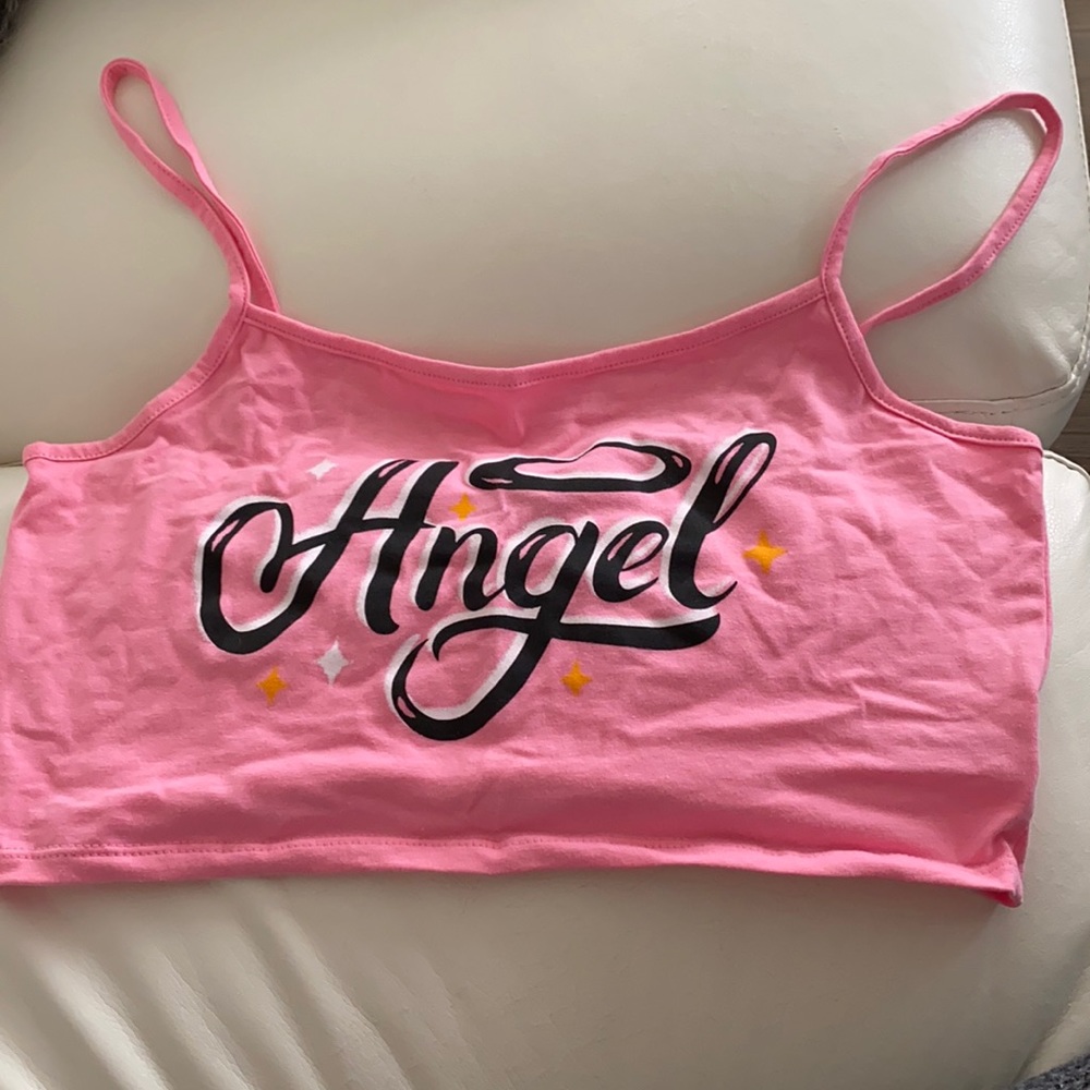 Cute tank top!